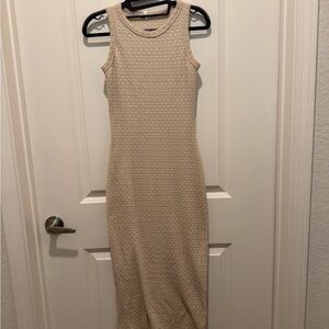 Elegant Beige Sleeveless Dress